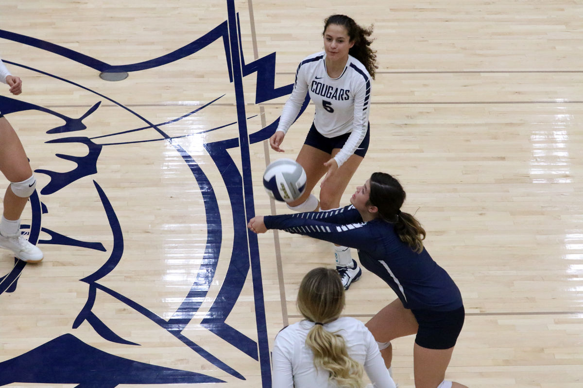 Cross County VB vs BDS (12).jpg